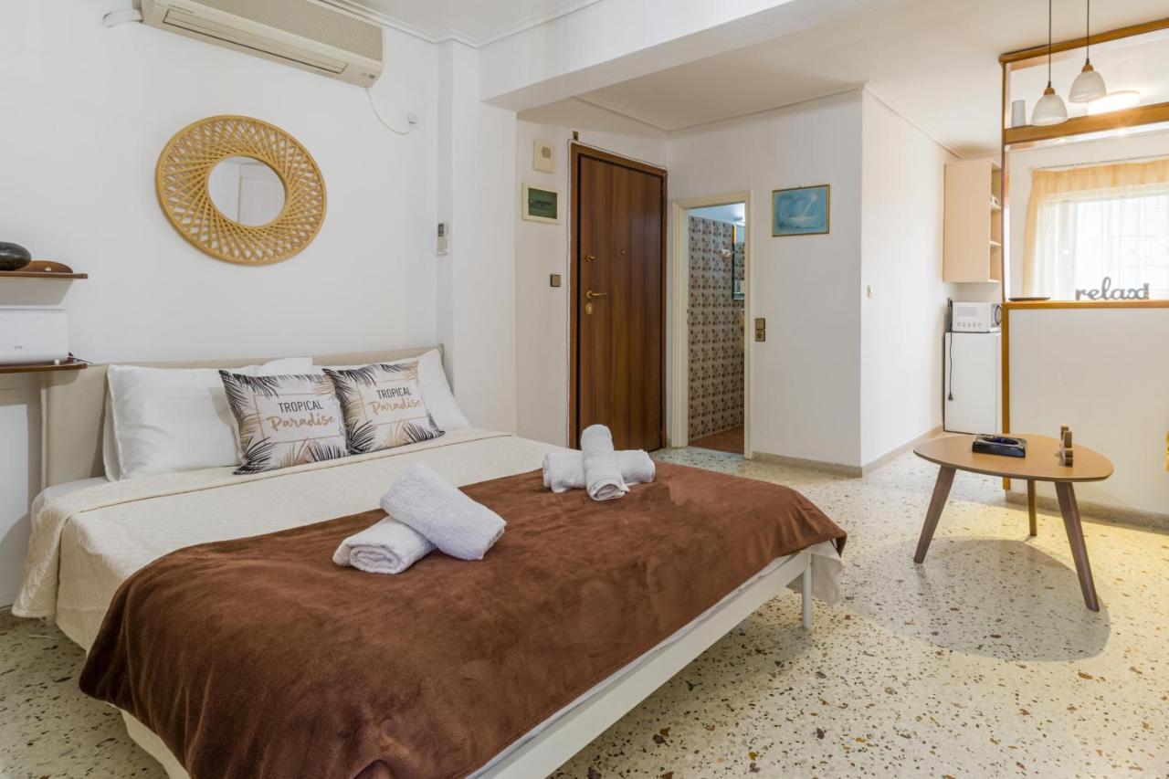 Loutraki Beach & Casino Condo Bagian luar foto