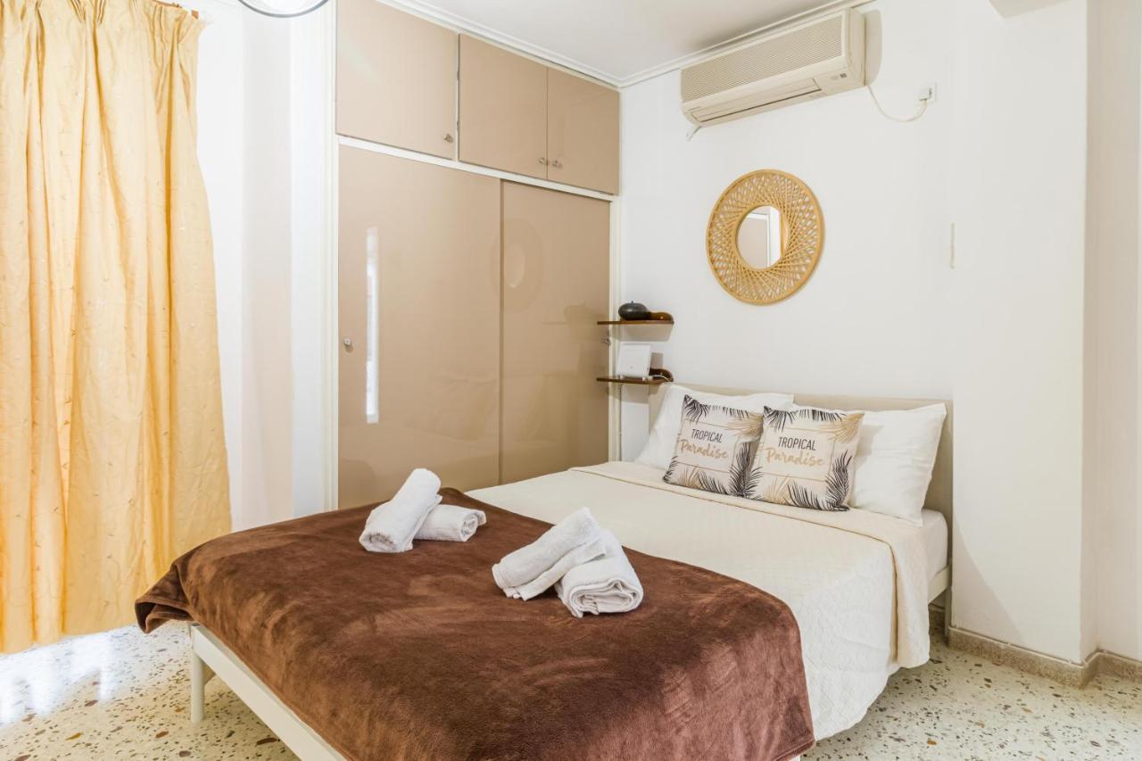 Loutraki Beach & Casino Condo Bagian luar foto
