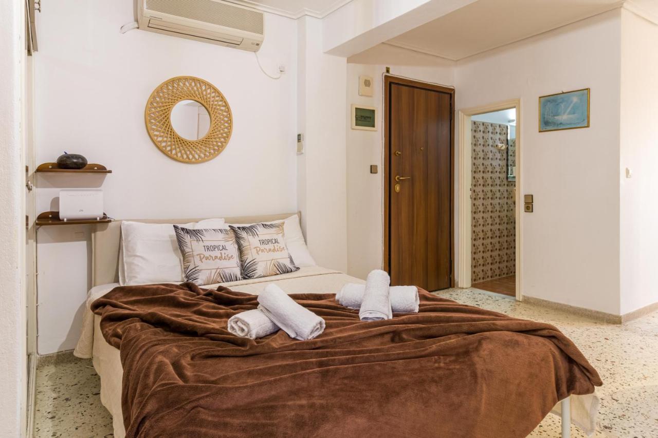 Loutraki Beach & Casino Condo Bagian luar foto